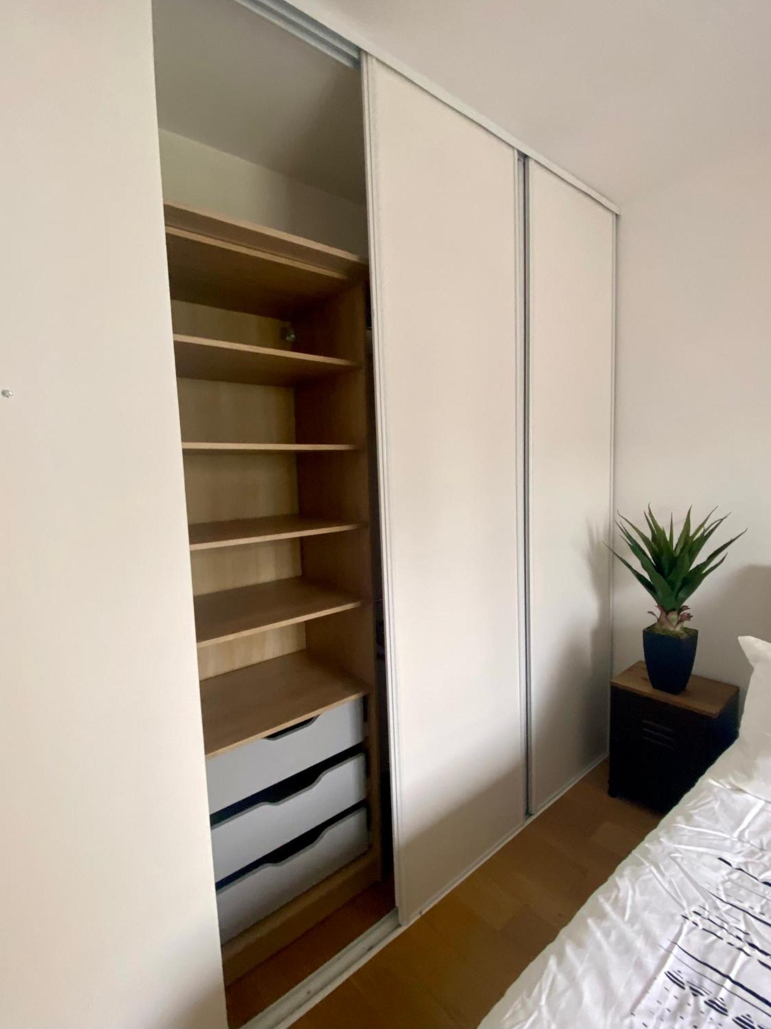 Loft Industriel A Cote De La Defense Apartment Nanterre Exterior photo