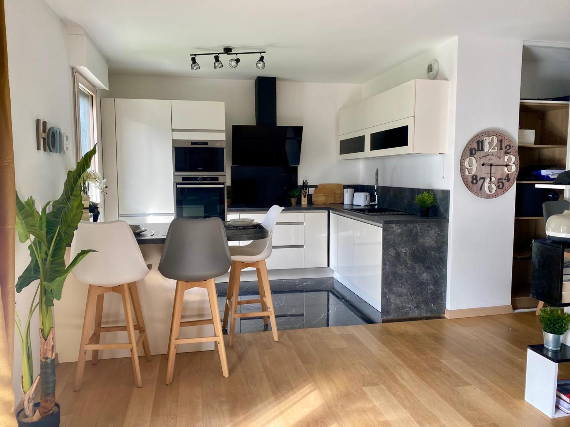 Loft Industriel A Cote De La Defense Apartment Nanterre Exterior photo